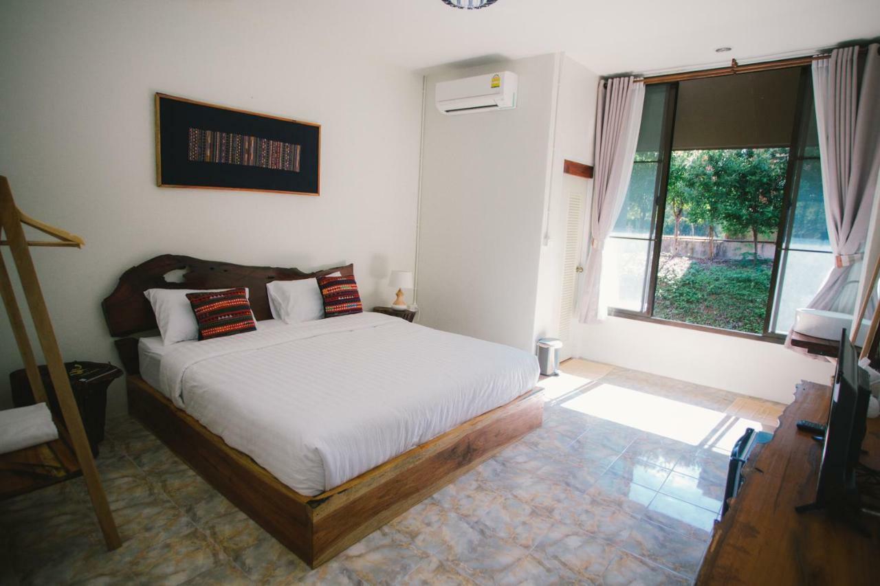 Yayo Coffee And Bed Apartment Чианг Рай Екстериор снимка